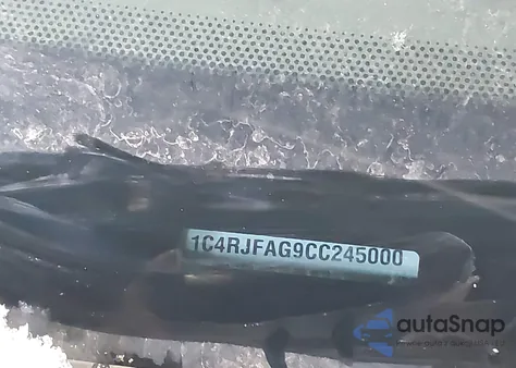 2012 Jeep Grand Cherokee Laredo z USA, uszkodzony, nr VIN 1C4RJFAG9CC245000